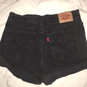 Levi shorts